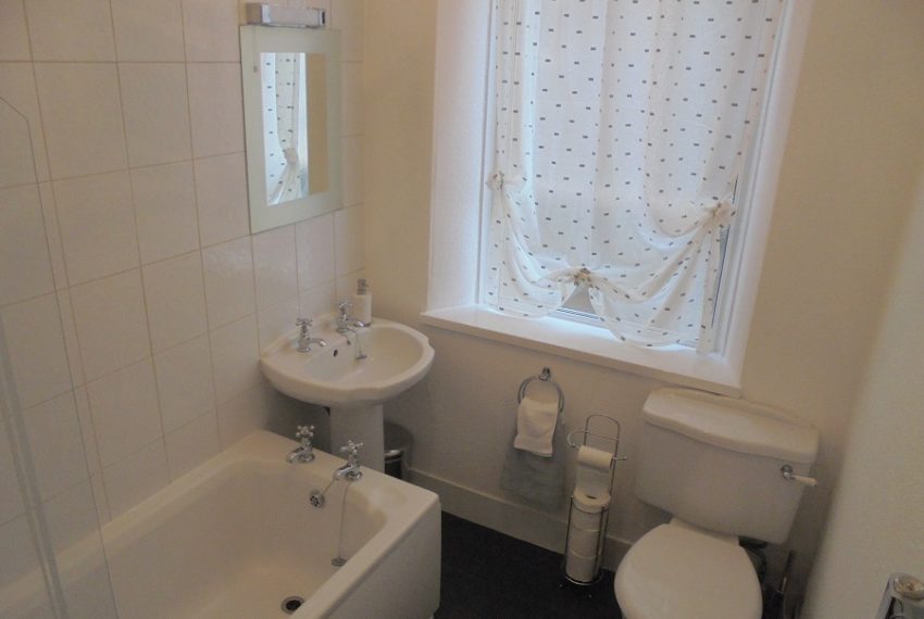 97 Cromwell Road Aberdeen AB15 4UE Barbara Ellis Leasing